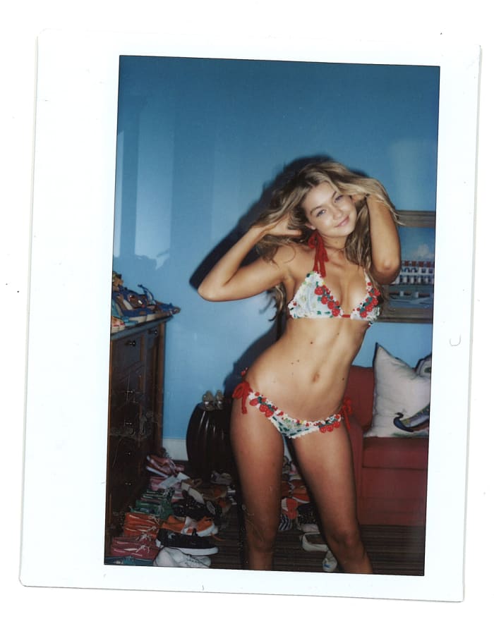 gigi-hadid-polaroids-15_0.jpg